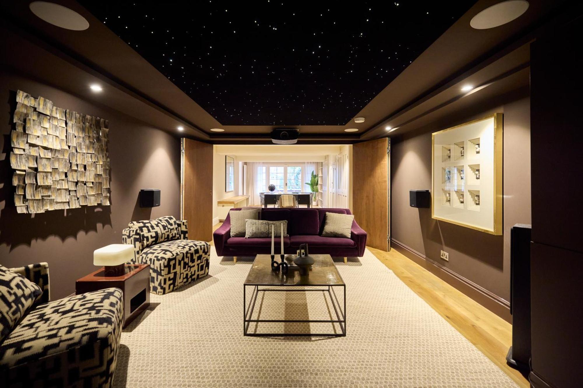 The Rosebery Retreat - Inviting 4bdr With Garden Appartement *
